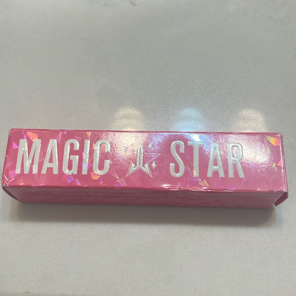Jeffrey Star Magic Star Concealer